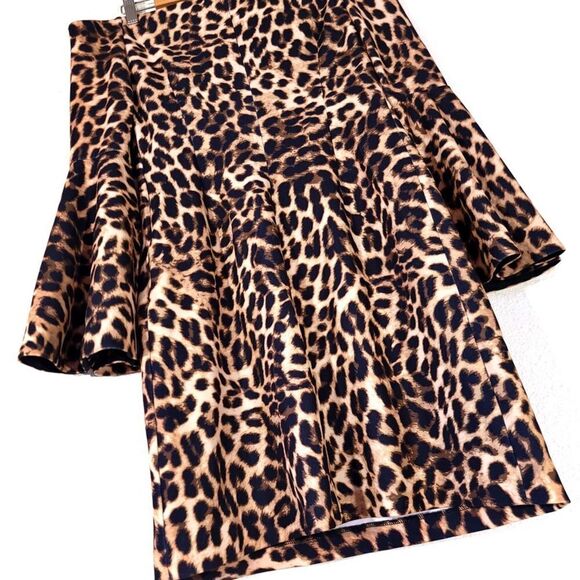 VINCE CAMUTO Trumped Sleeve Off Shoulder Mini Bodycon Dress Brown Cheetah Medium - Picture 4 of 13